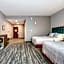 Hampton Inn & Suites Cincinnati Midtown Rookwood