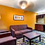 Quality Suites Addison-Dallas