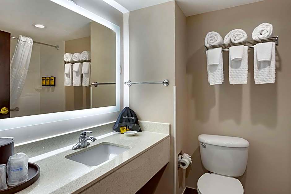 Best Western Plus Fairfield Hotel