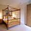 Newton House Hotel