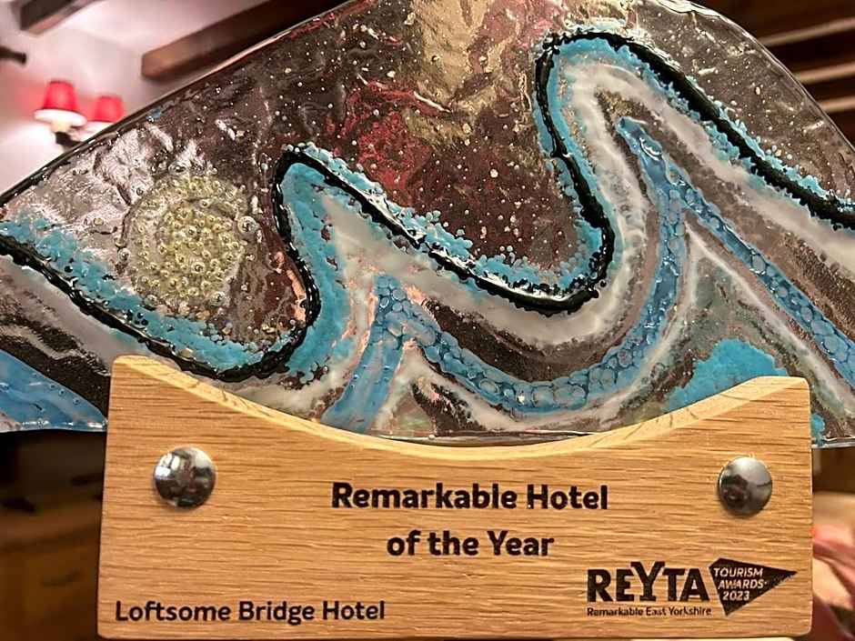 Loftsome Bridge Hotel
