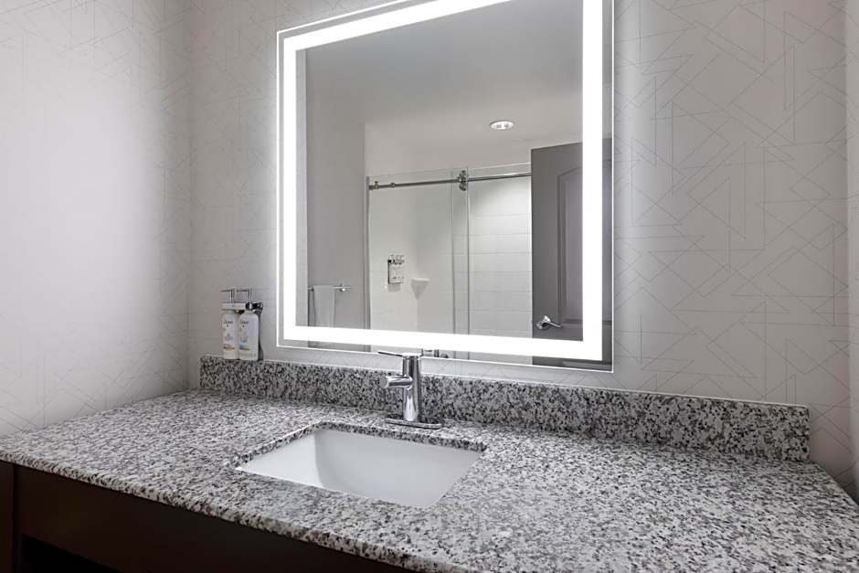 Holiday Inn Express Hotel & Suites Huntsville West - Research Park By IHG