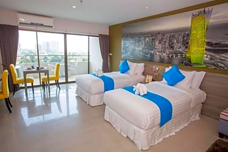 Studio With Double Bed