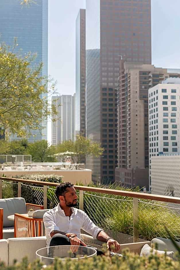 Conrad Los Angeles