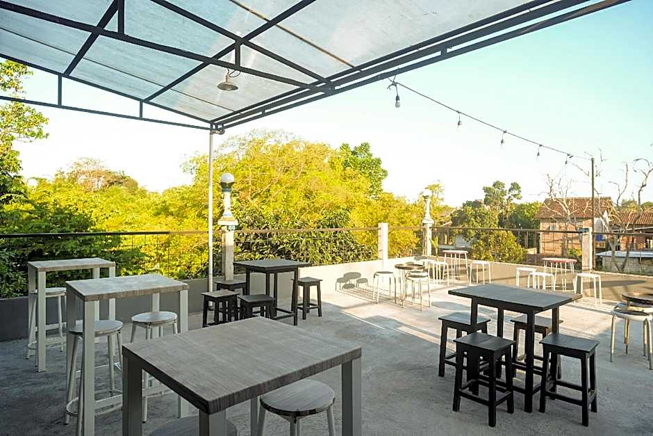 RedDoorz @ Jalan Ringroad Selatan 2