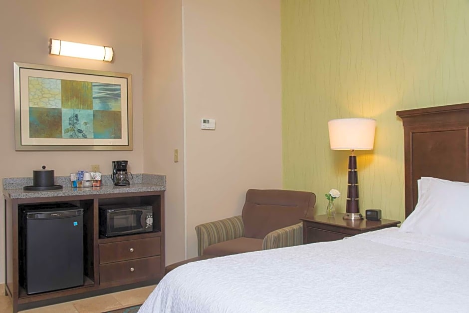 Hampton Inn & Suites Kokomo