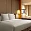 Pullman Haining