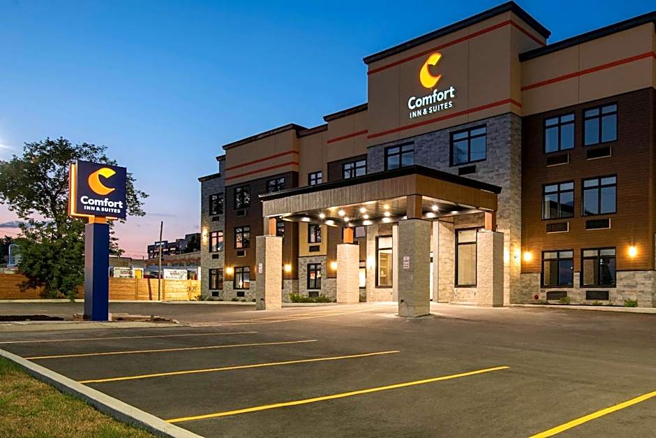 Comfort Inn & Suites