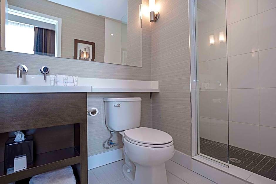 Sandman Signature Kamloops Hotel