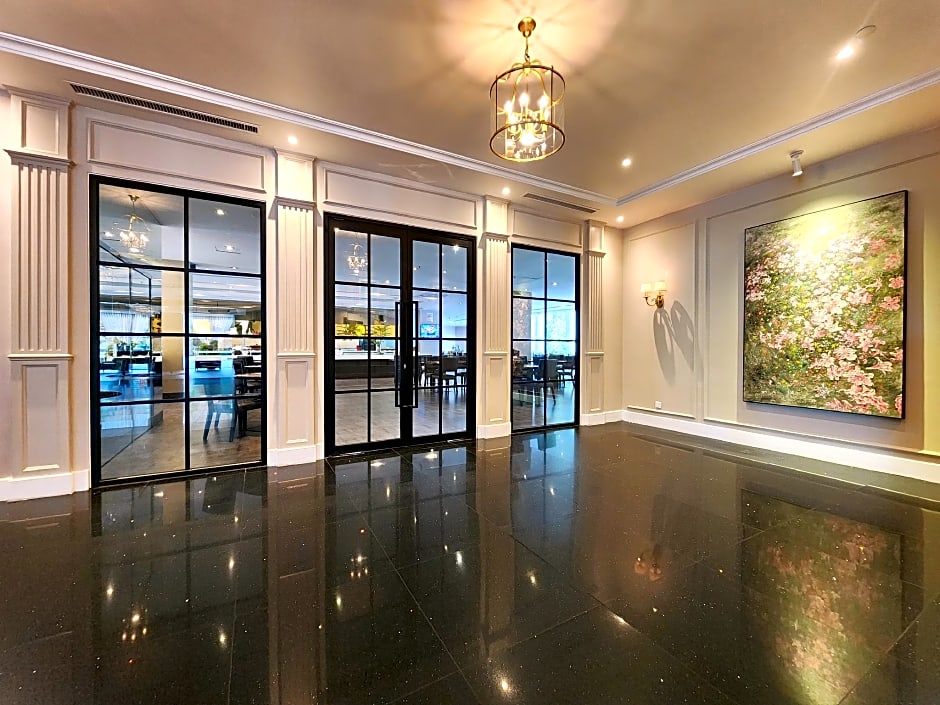 The Palace Hotel Kota Kinabalu