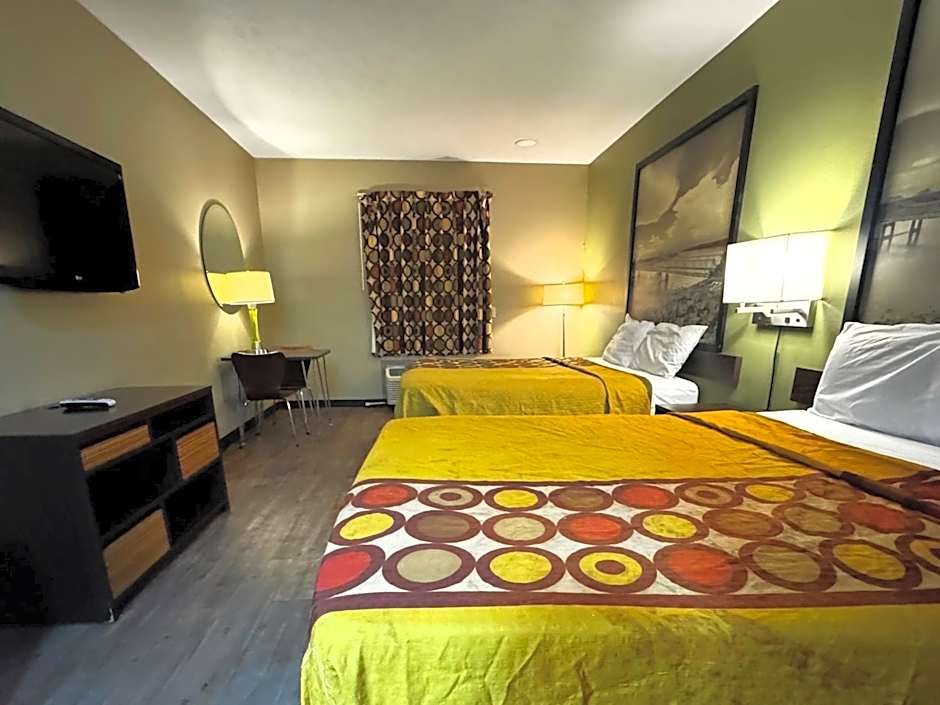 Super 8 by Wyndham Jackson/Ridgeland