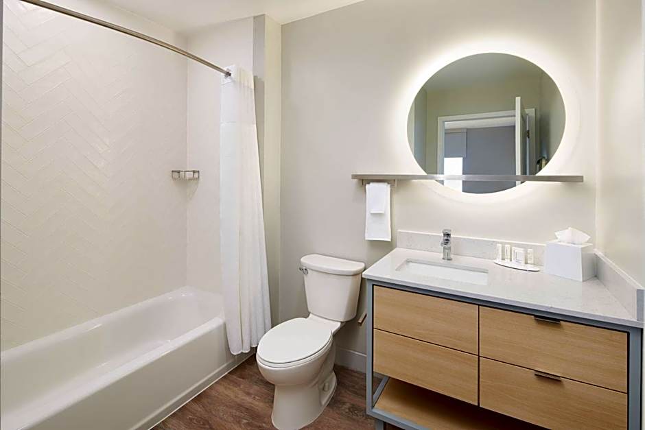 TownePlace Suites by Marriott Plant City