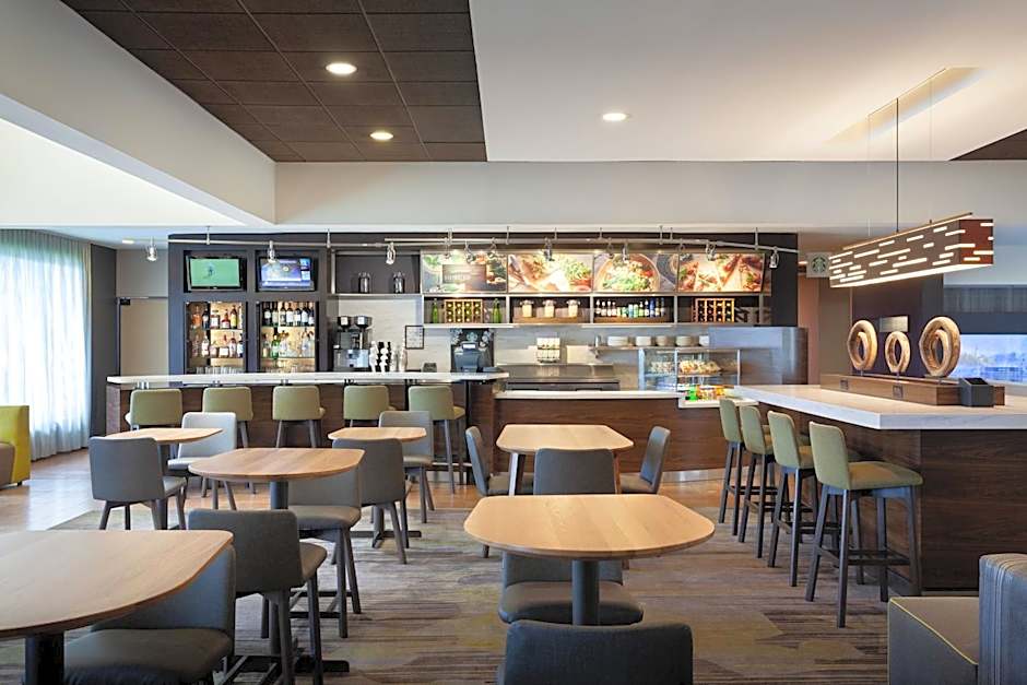 Courtyard by Marriott Tampa Westshore/Airport