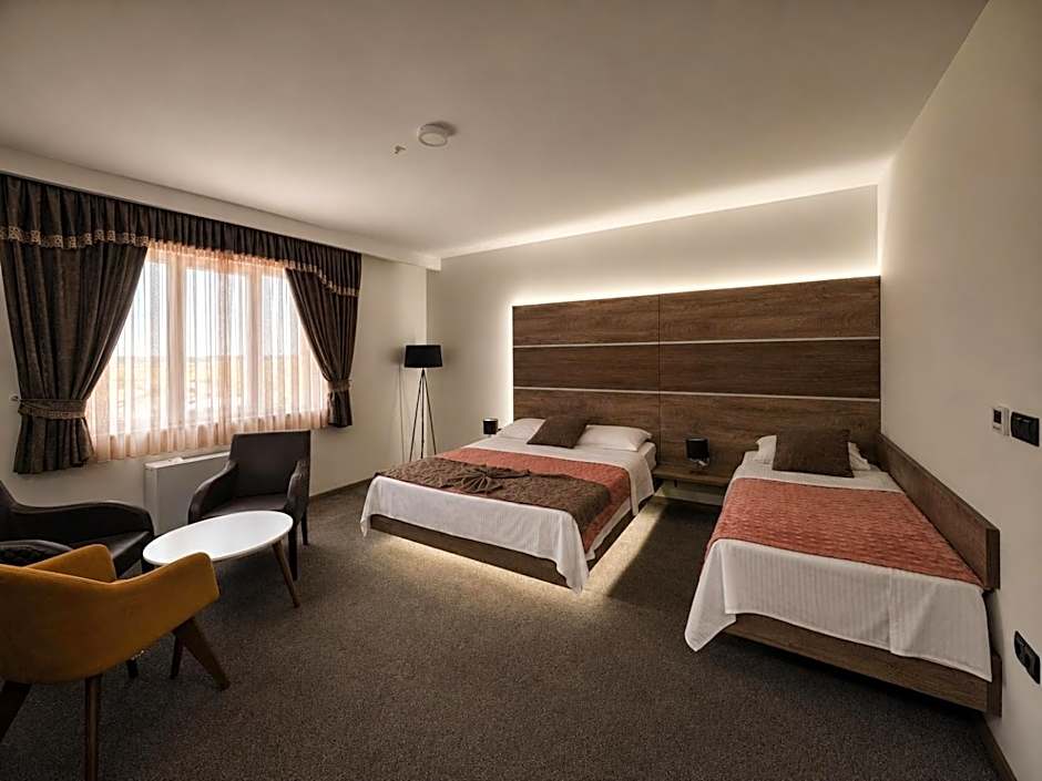 Semberski Salaš Intergaj Hotel
