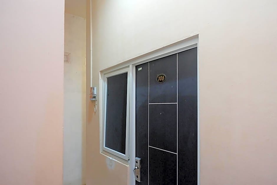 RedDoorz near Majapahit Semarang 2