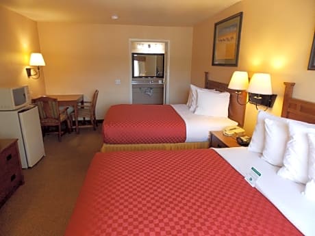 accessible - 2 queen, mobility accessible, roll in shower, non-smoking, full breakfast