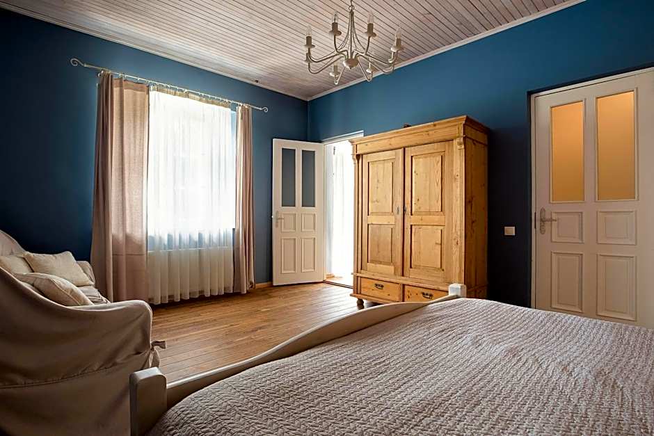 Karlamuiza Country Hotel