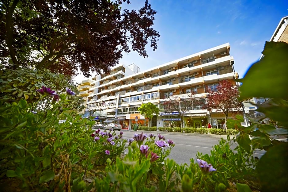 Obal Urban Hotel