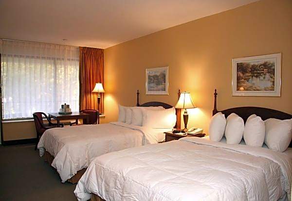 Mansion View Inn & Suites