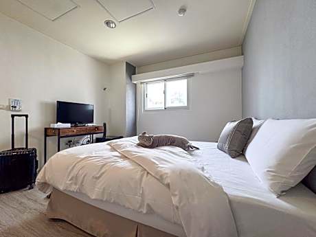 Deluxe Double Room with Bath