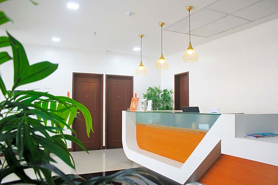 Travelbee Capitol Inn