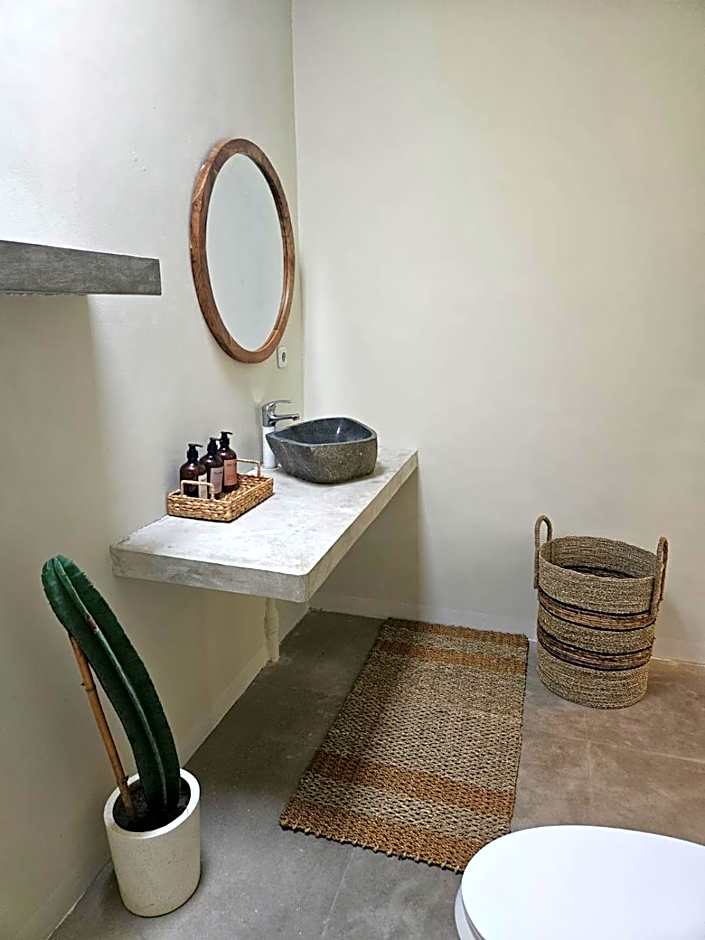 Casa Aliran - River Stay