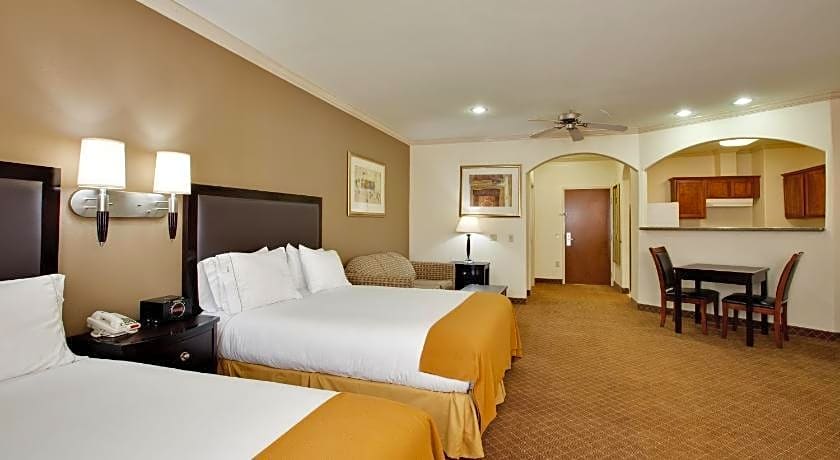 Holiday Inn Express Hotel & Suites La Porte