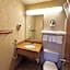 Travelodge by Wyndham Rapid City/Black Hills