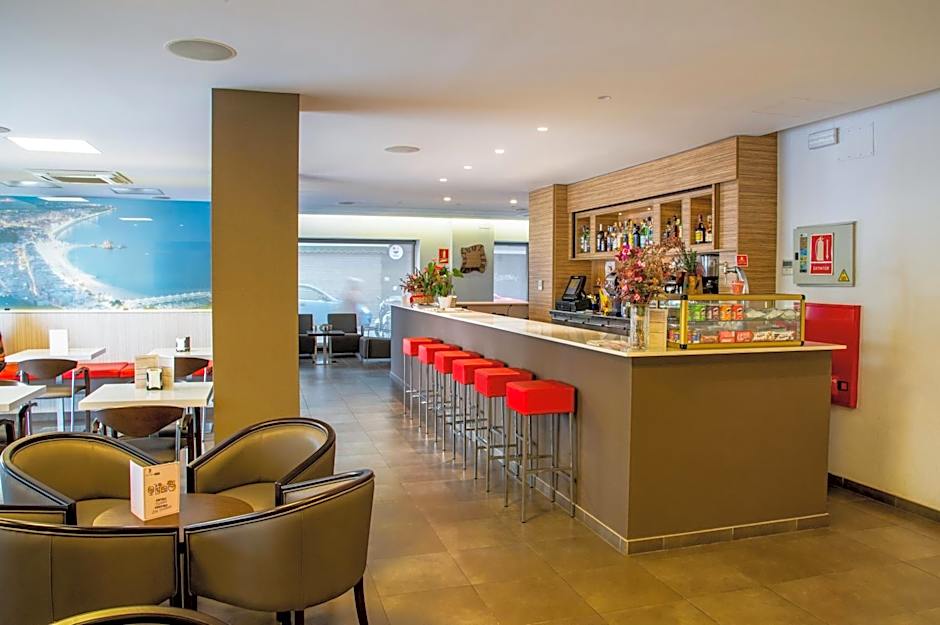 Petit Palau - Adults Only