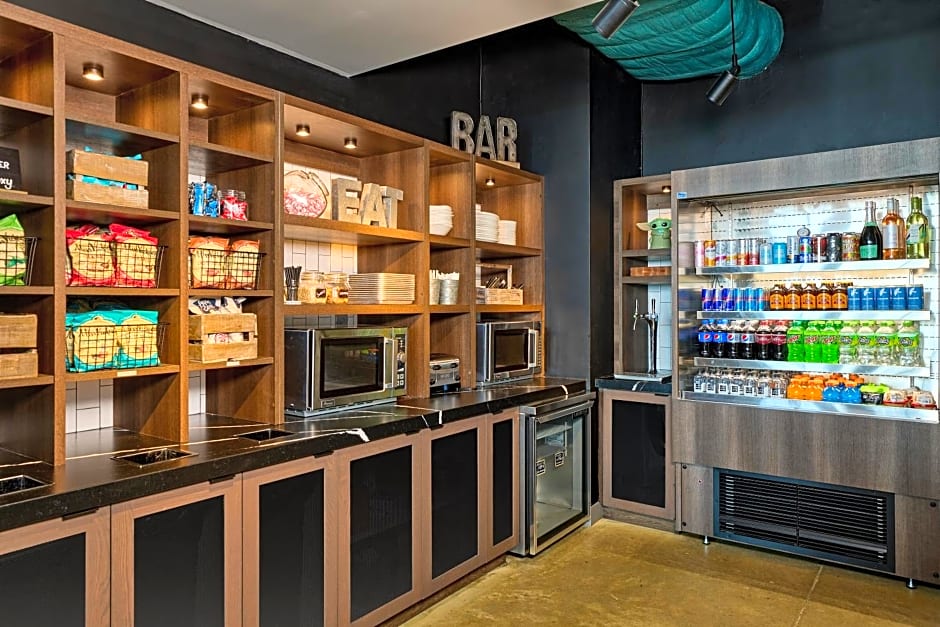 Moxy Virginia Beach Oceanfront