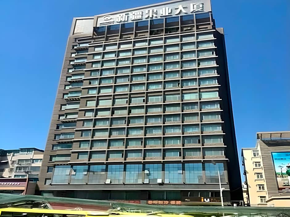 Iu Hotel Urumchi Nianzi Gou Bus Station Branch