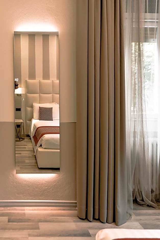 Hotel Tigullio Et De Milan