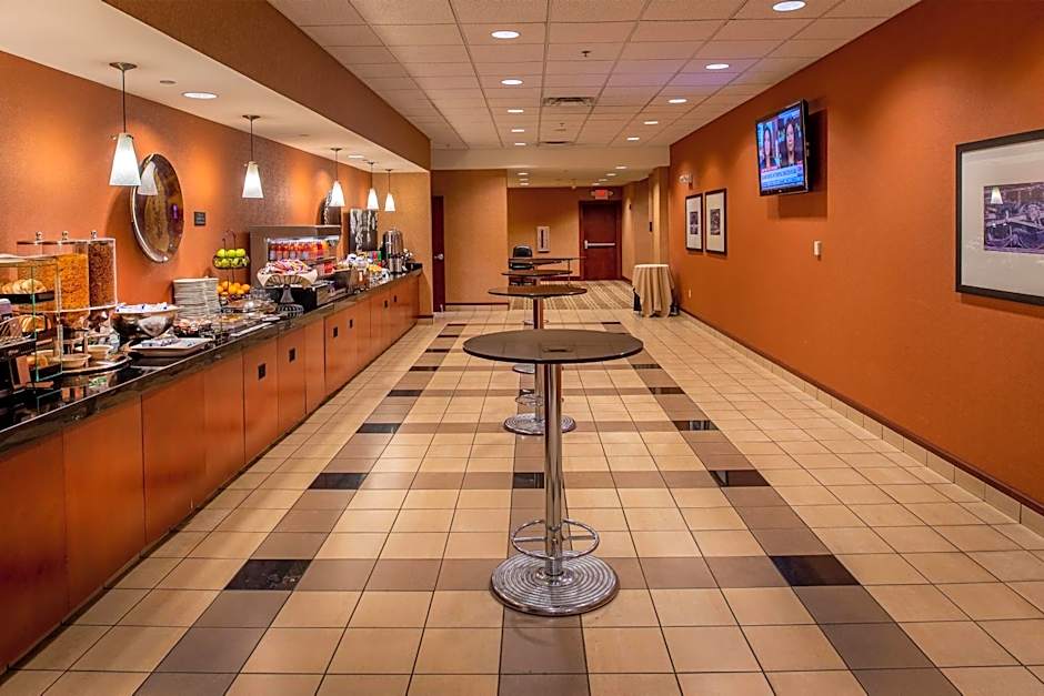 Sheraton Westport Plaza Hotel St. Louis