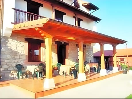 Posada La Cabana De Salmon