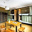 Five Reasons Hostel & Hotel