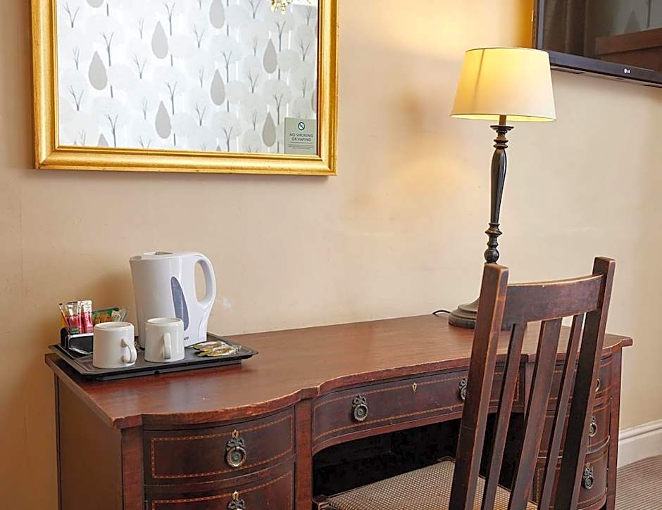 The Coleshill by Greene King Inns