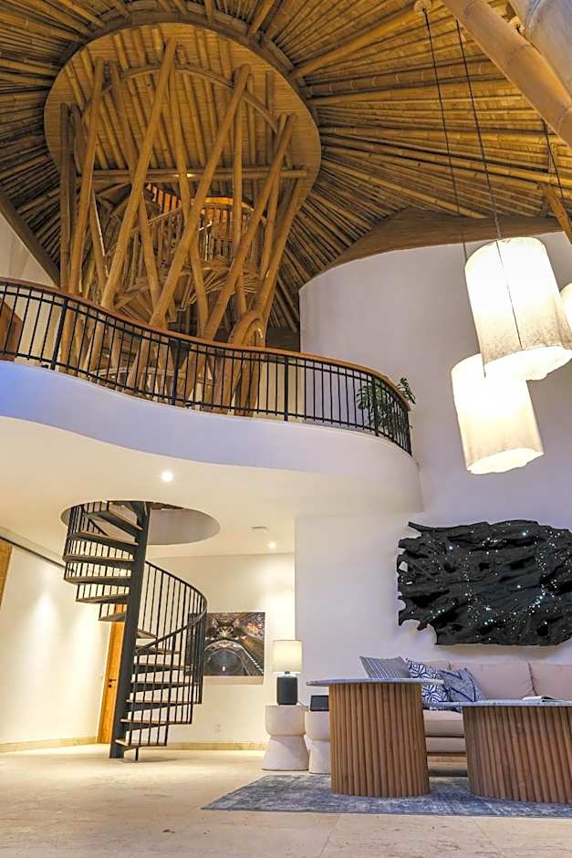 Ahura 5BR Oceanview, 5 Minutes to Bingin Beach