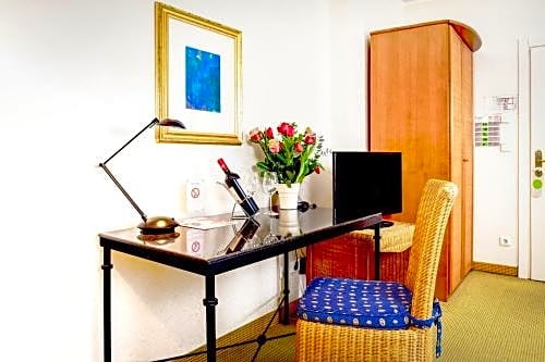 Hotel Altera Pars