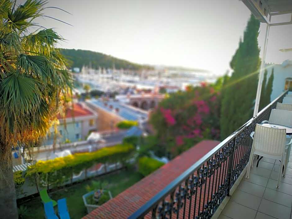 Yalcin Hotel