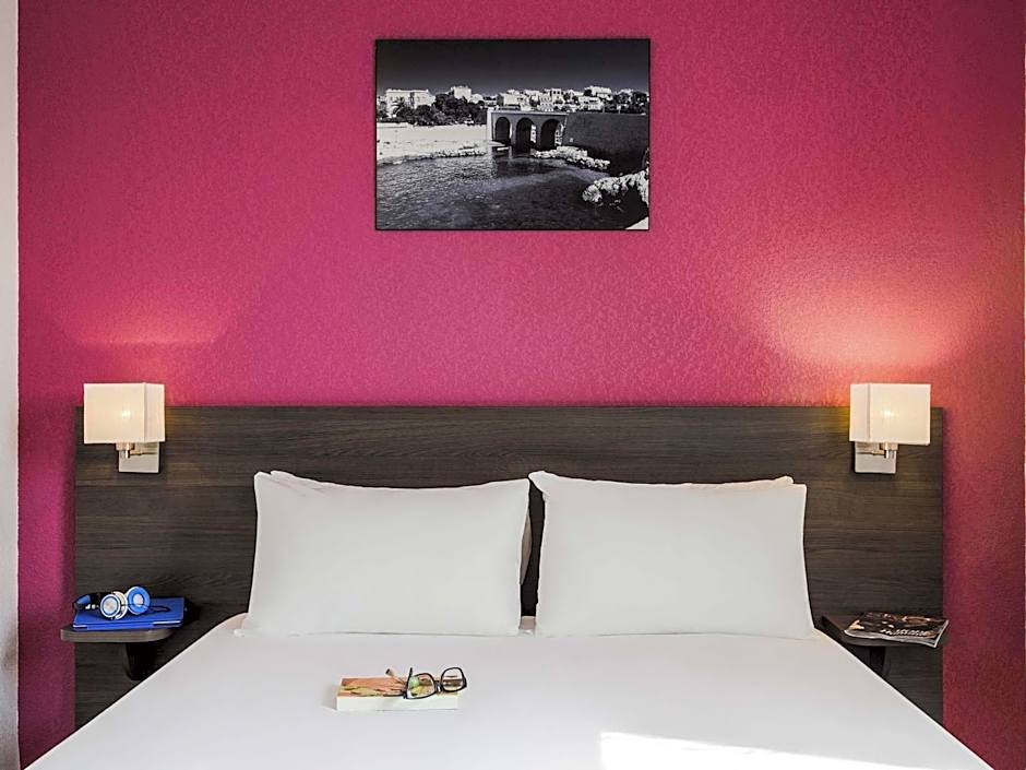 Adagio Access Marseille Saint Charles Aparthotel