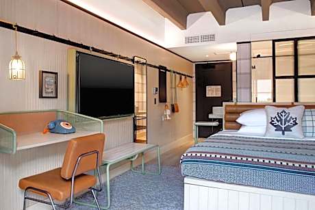 King Room with Balcony