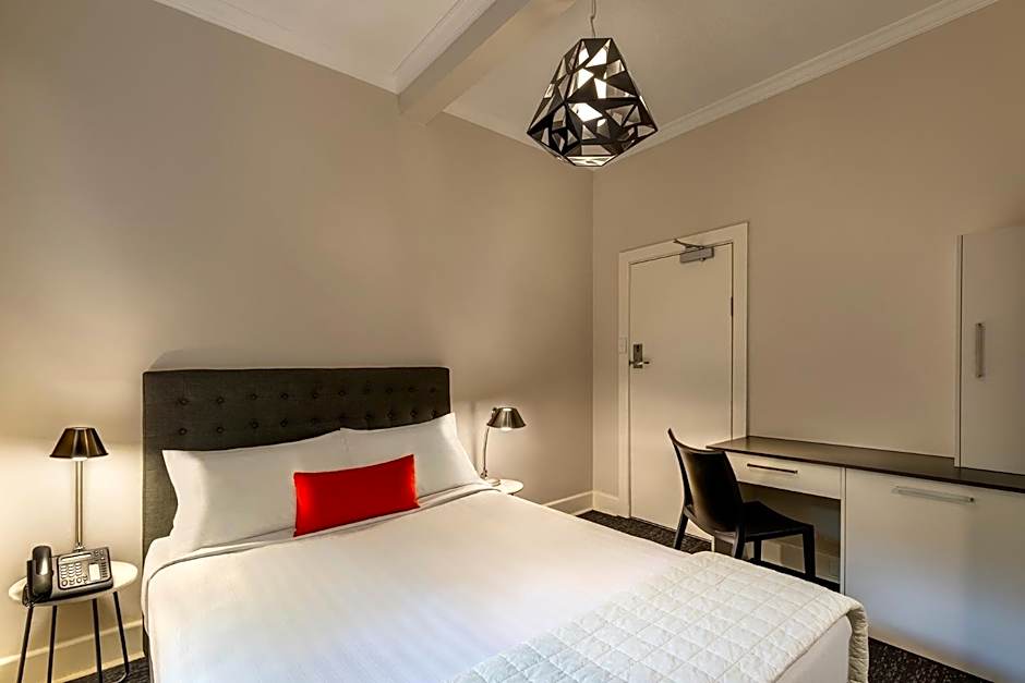 Como Court Budget Accommodation