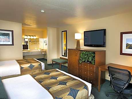 Double with 2 Double Beds