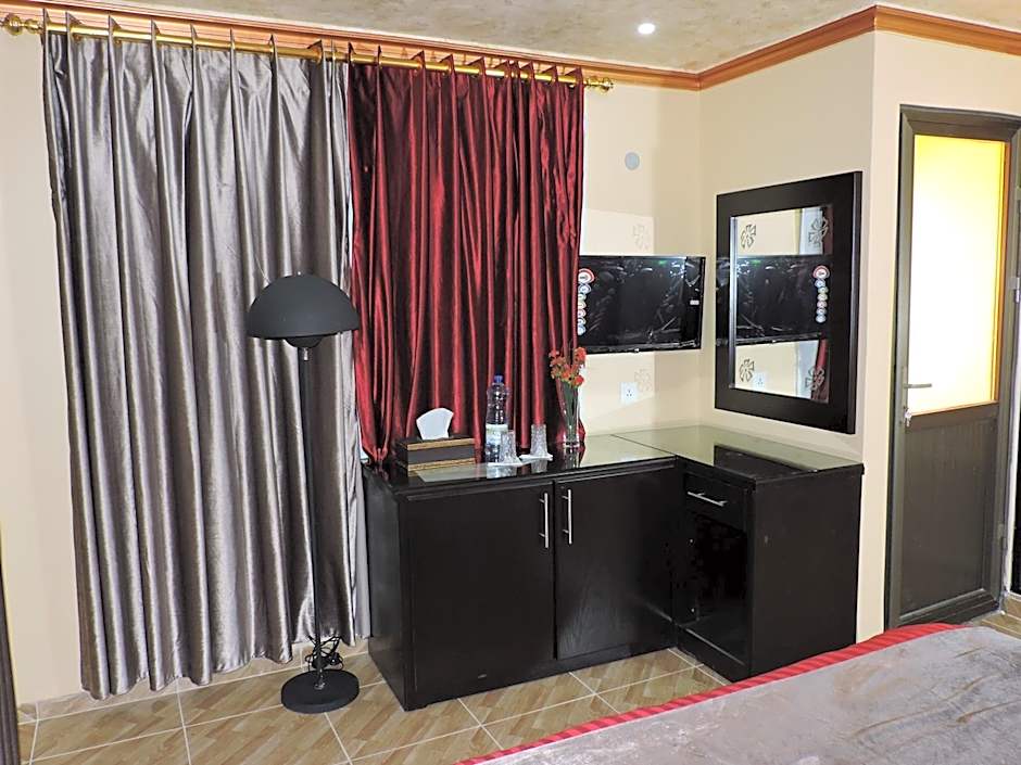 Valentine Inn Luxury