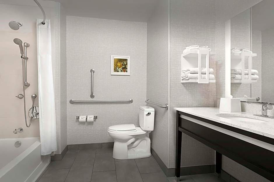 Hampton Inn By Hilton & Suites El Paso/East