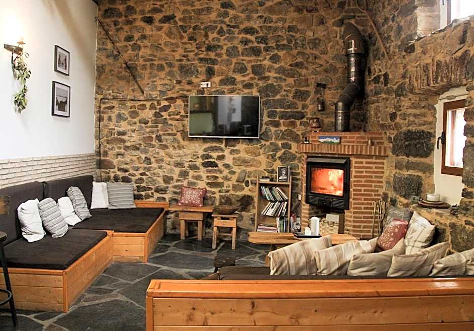 Albergue El Rebezo