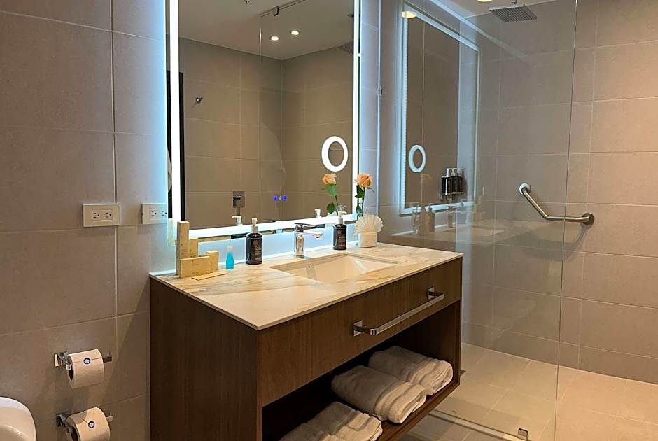 Wyndham Quito Airport