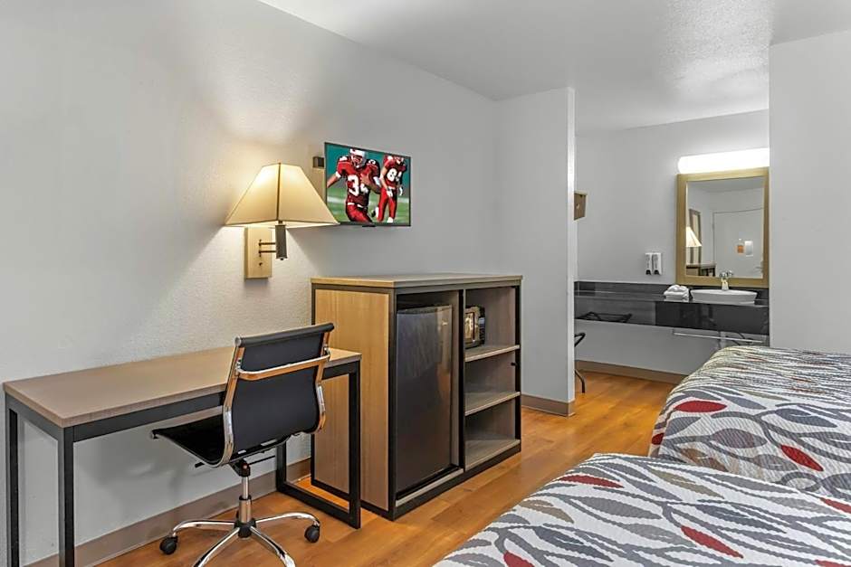 Red Roof Inn Houston - Jersey Village