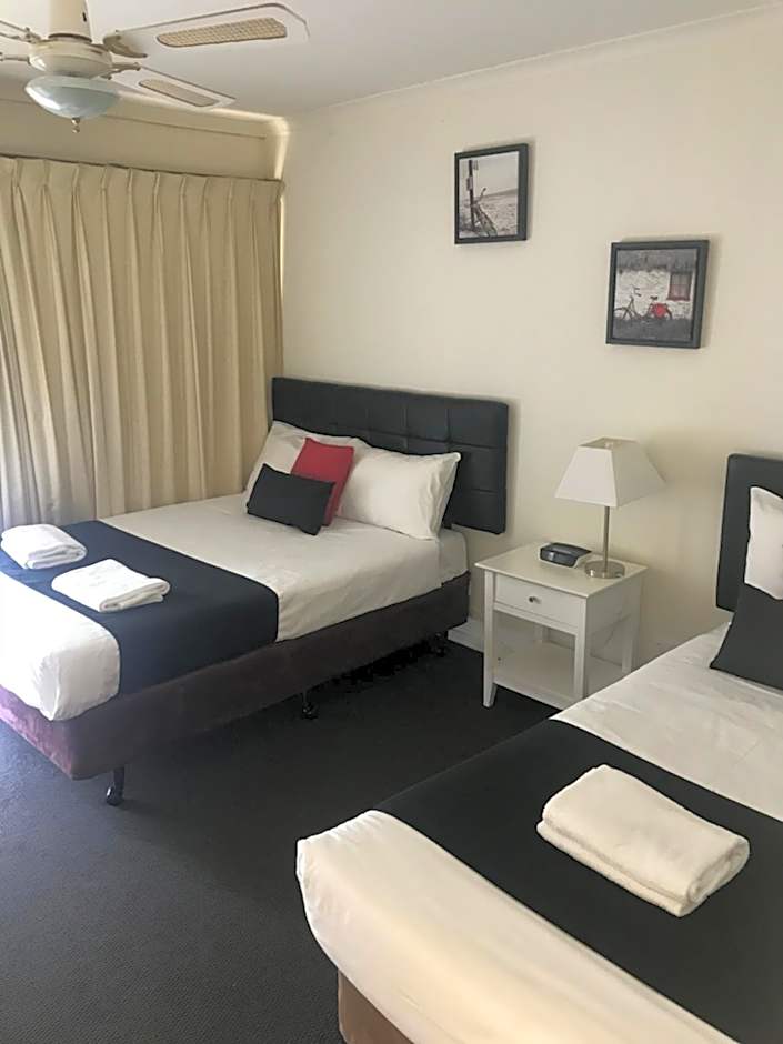Albury Burvale Motor Inn