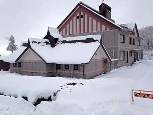 Refre Hotel